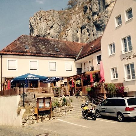 Gasthaus Felsenwastl Essing Buitenkant foto