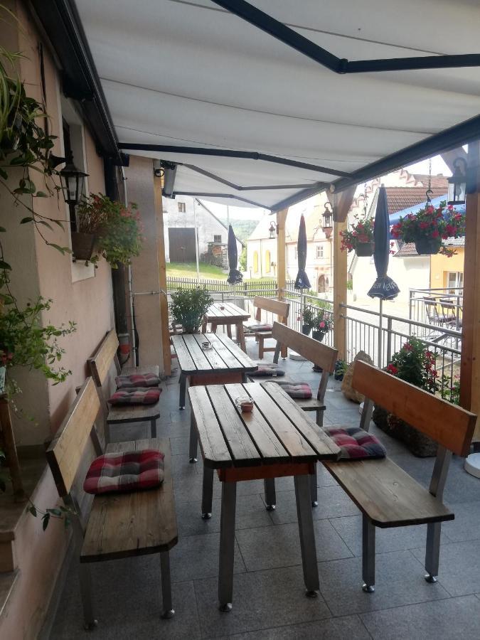 Gasthaus Felsenwastl Essing Buitenkant foto