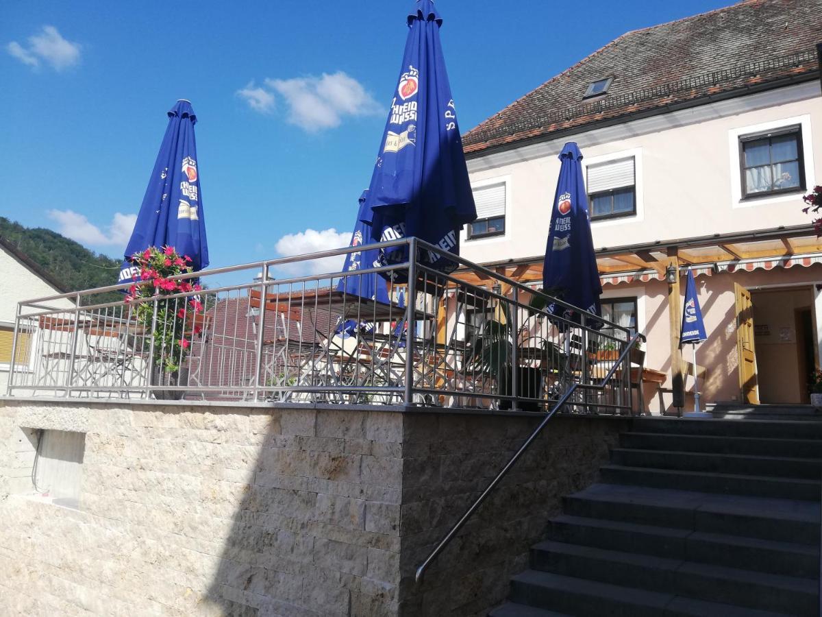 Gasthaus Felsenwastl Essing Buitenkant foto