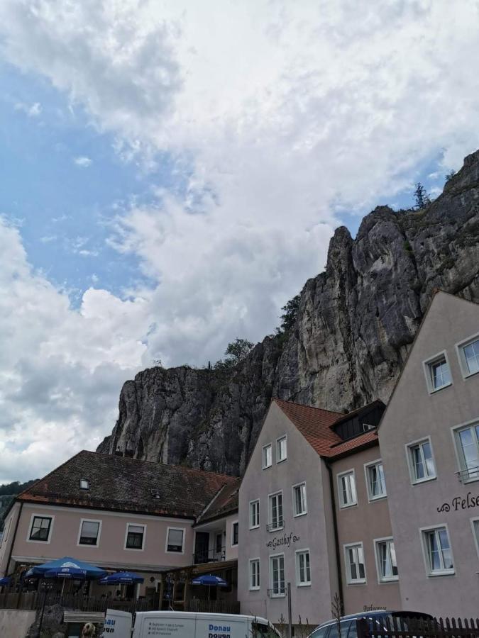 Gasthaus Felsenwastl Essing Buitenkant foto