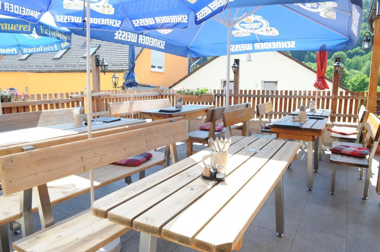 Gasthaus Felsenwastl Essing Buitenkant foto