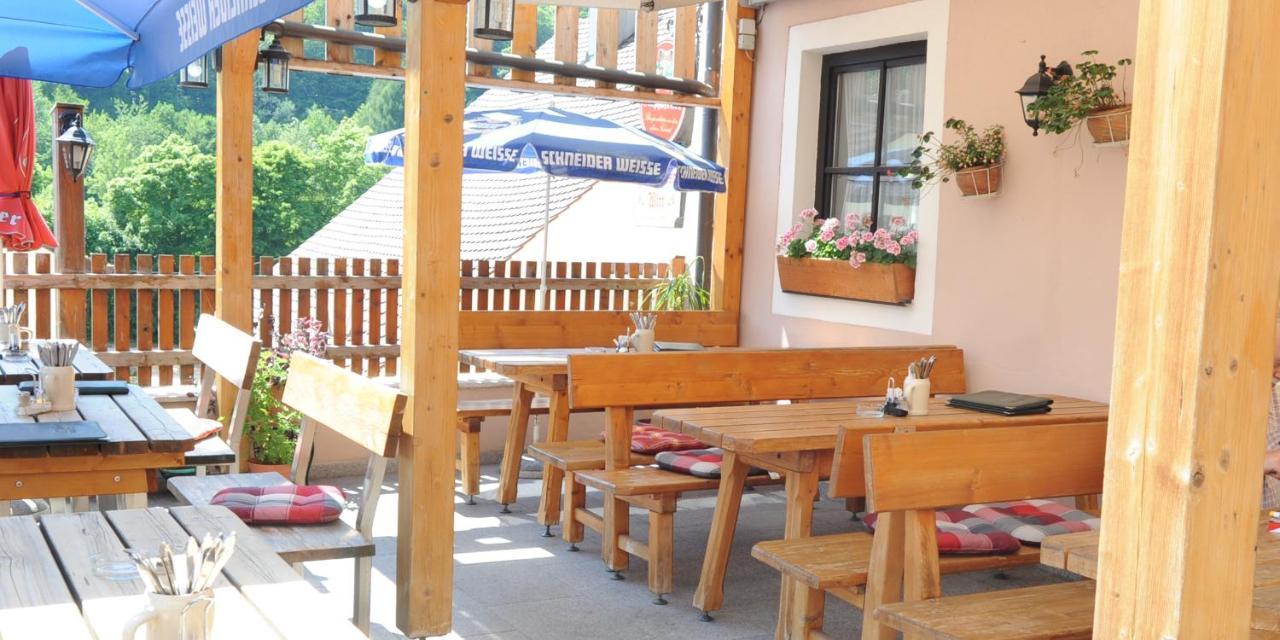 Gasthaus Felsenwastl Essing Buitenkant foto